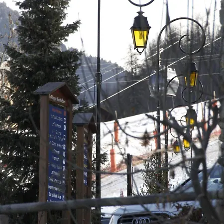 Hotel L'aigle Rouge