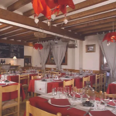Hotel L'aigle Rouge